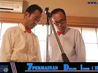 nunpung di rumah lagi sepi