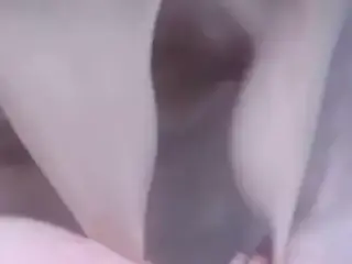 Small saggy
