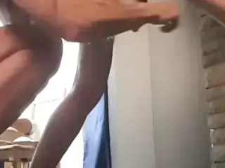 Eier und Schwanz verklopft