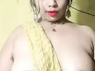 Desi Sexy Big Boob and Big Ass Show For Boyfriend..