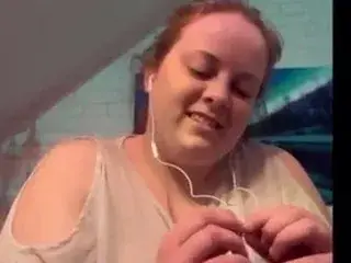 Fat Essex girl shows her cunt