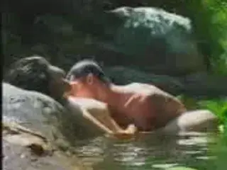 PINAY FUCKED BY INDONESIAN MAN