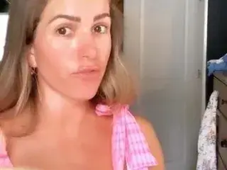 Instagram milf blogger