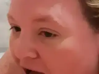 Bbw blow job