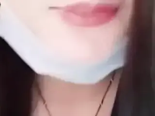 Very sweet little sister interactive live broadcastbathroo