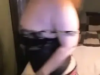 Cheap White Whore sluttin on Cam