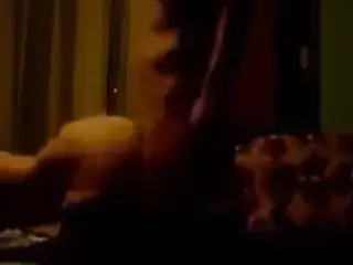 Milfara obozava doggy