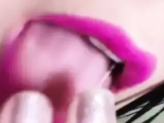 hoty bhabhi playing her pussy