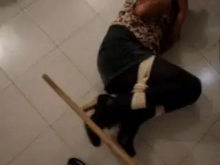 Castigando a brenda sumisa