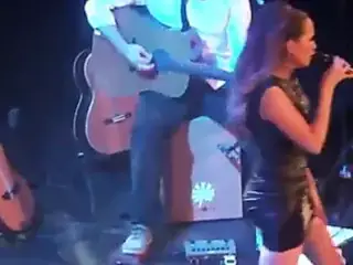 Mandy Caprsito- Hurricane LIVE very sexy