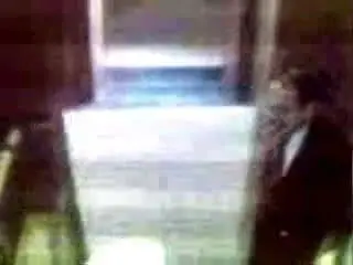 making love in lift