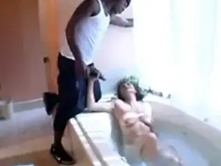 Milf Fucks a BBC in Bathroom (Camaster)