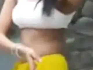 Hot Indian Girl Sexy Dancing