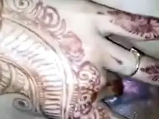 Paki girl masturbating