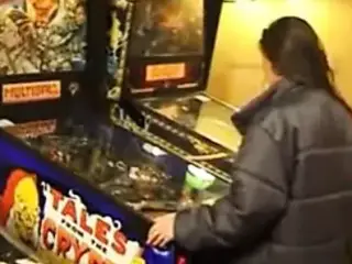 Z44B 1010 In The Arcade