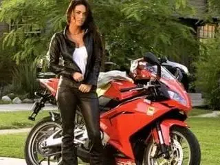 Girls & Bikes