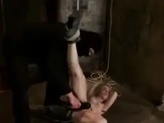 Ash Hollywood teaser 6