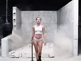 Miley Cyrus porn music remix