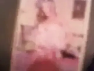 Ashley Massaro WWE diva cumshot!
