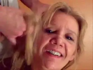 Canadian MILF hair facial!