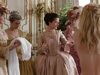 Kirsten Dunst - Marie Antionette