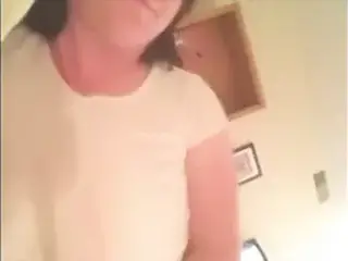 Huge juggs Kymera bouncing