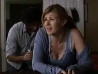 Connie Britton - Conception