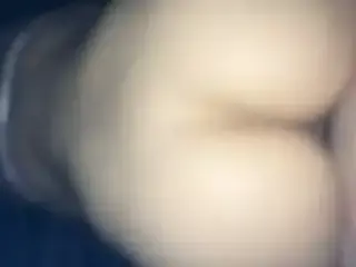 shakin ass on my cock