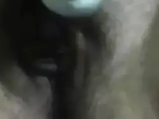 amateur BBW vibrating to orgasm