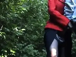 hot pussy suck in public park