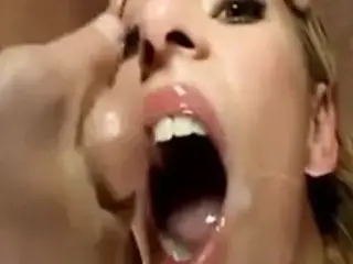 MOUTHS OF CUM : Lain Oi