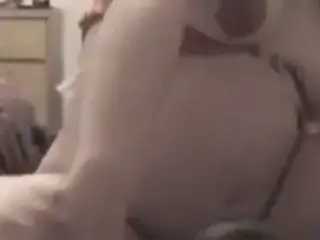 Grosse enceinte jouie
