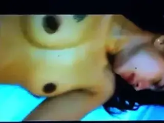 Hluas nkauj thaib lij pib