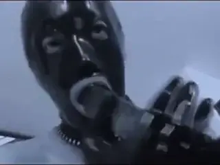 latex bitch!!