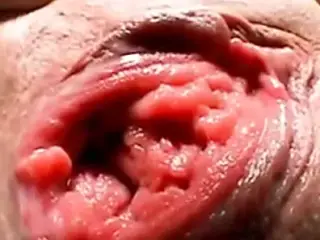 Huge and abnormal spread pussy