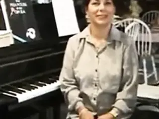 Hairy Housewife does everything