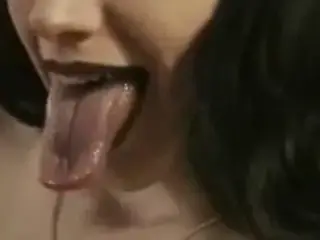 TONGUE FETISH