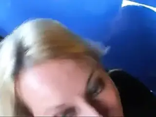 Avale dans ma Peugeot