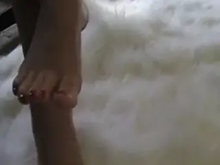 Red foot Tease