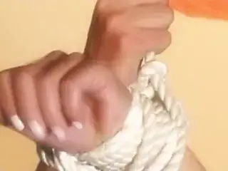 I Don't Know What Going On Here - HOS