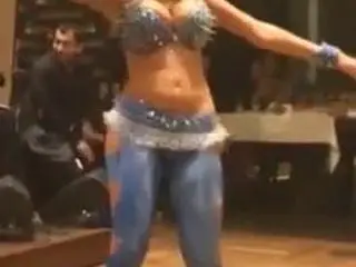 sexy Lebanese dance