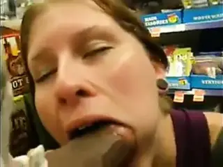 Blow job at the supermarket