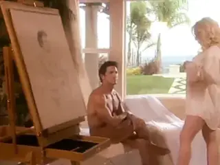 She just couldn't resist the Art Model