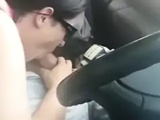 fellation en conduisant