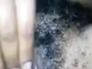 Ol Meri tu like usim han yet