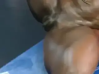 Black babe in Gym workout DMvideos
