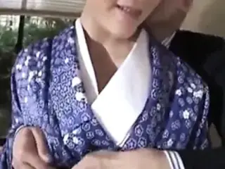 NAughty Asian babe Suzuki Chao loses kimono before sucking c