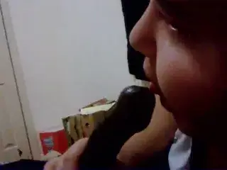 Thick white Tenant sucks and jacks me