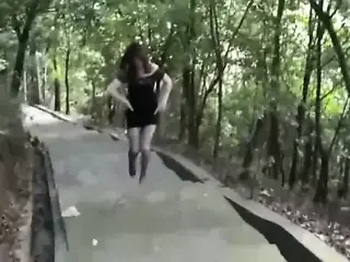 chinese wife in public2