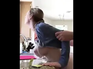 amateur 654 blonde big boobs